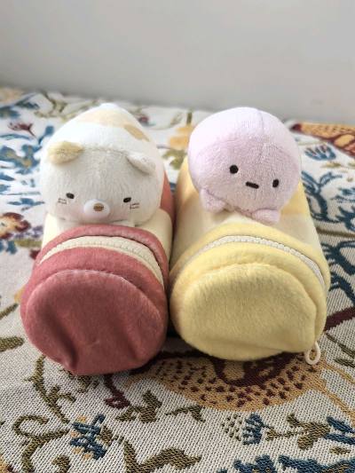 本ap第一次切煤安全下车！虽然EMS过关的时候税了50+ 从好价一下子变成了坏价... ಠ_ಠ收到包裹的时候感觉一下子释然了 50就50吧！商品特别萌 好可爱！！yhm人也特别的好！包装很仔细♡ ps算上挖煤机的话这应该是第6次切煤了(⌒_⌒;)  返图奉上！