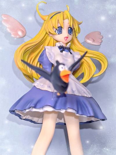 冷浇筑材质的小小一只，这次等待时间比较长，差不多一个月才到手，但是打包很给力，完美保护了本体的安全没有任何碎裂，太满意了！就算多等一段时间也值了！卖家降价的消息也很快提醒了，让人安心的挖煤姬～～