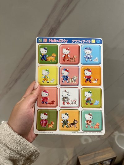 蹲了好久的Hello Kitty遛狗系列贴纸终于在挖煤姬蹲到了！这个2002年的系列真的巨稀有，收到包裹的时候我手都在抖！卖家打包超用心，里三层外三层裹得严严实实，贴纸一点折痕都没有，品相好到像刚出厂一样！

挖煤姬的操作也很顺滑，选品、下单、转运全程都很清晰，物流...