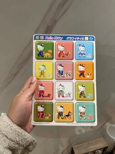 蹲了好久的Hello Kitty遛狗系列贴纸终于在挖煤姬蹲到了！这个2002年的系列真的巨稀有，收到包裹的时候我手都在抖！卖家打包超用心，里三层外三层裹得严严实实，贴纸一点折痕都没有，品相好到像刚出厂一样！

挖煤姬的操作也很顺滑，选品、下单、转运全程都很清晰，物流...