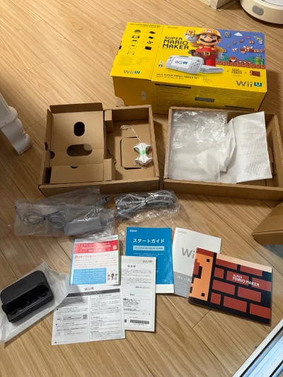 之前没有玩过wiiu，这次也是无意间看见的，箱说齐全的限定，价格也非常便宜，非常满意，每一次都能有不一样的惊喜