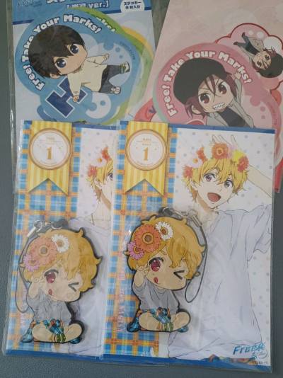 这一箱是竹蜻蜓专线，速度正常，差不多二十几天到达。里面大部分是在煤炉和骏河屋切的，下单速度快，有很大概率可以抢到好价，还是很不错的。平时节假日平台也会发优惠券，折扣下来价格很不错。