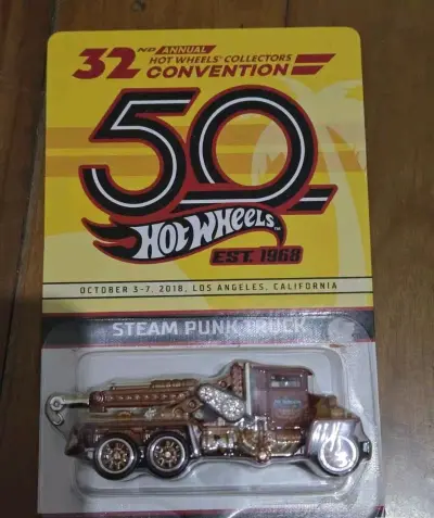 风火轮50周年收藏展蒸汽朋克卡车太顶了！铜色电镀质感炸裂，细节满满超还原朋克风，限定款的收藏价值直接拉满，老粉必入的神物！