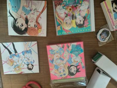 对新手特别友好，界面简洁明了，流程也很顺畅，完全不用慌。它自带的翻译功能简直是救星，不管是商品详情还是和卖家沟通，都能轻松搞定语言问题，很实用。非常开心这次买到了这些超级美丽的古着外套，实物非常 的惊艳，太满意了~以后也会继续努力切煤的 因为物品较少，这次选择......