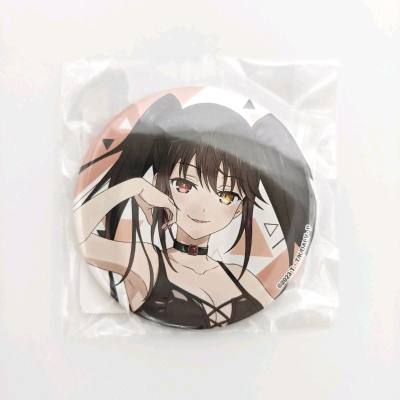 吧唧徽章约会大作战收到手后立马拍了图片，实物非常美丽，拍出来的图片很惊艳，很好出片，商品包装的也是非常的恰到好处，很舍得给泡沫纸打包非常很到位，多出点 太喜欢了，工艺很完美，很给力很到位！