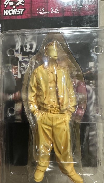 这次购入的是象牙色横须贺版的坊屋春道
还是笑脸造型的
是比较难收集的款式了
好像是限定20个
开心能买到！