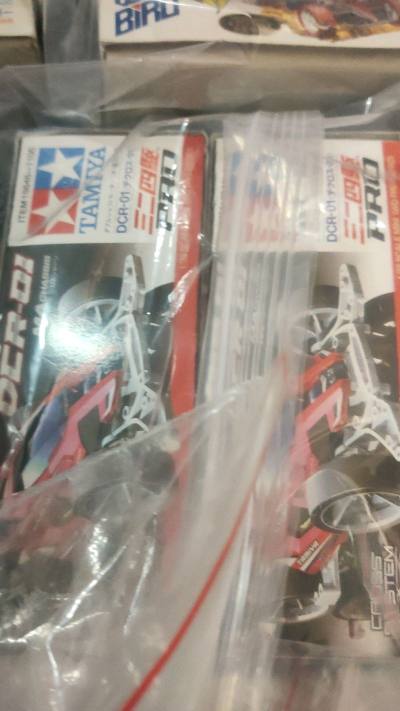 这次拿到了限量的车壳爱了爱了 真的太么棒了 太喜欢了   竹蜻蜓一如既往的靠谱 挖煤姬上的物品也是非常丰富 只要有耐心  什么都可以找到啊 