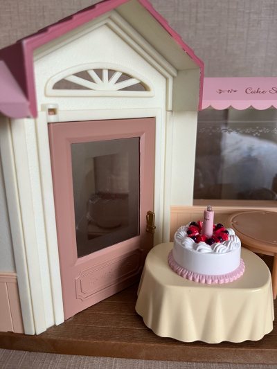 很完美的一次体验，非常棒，功能更新的越来越好了全面了，还有一键翻译，适合新手，一看就懂了，有什么不懂的可以直接问客服，客服都会一一解答，值得推荐