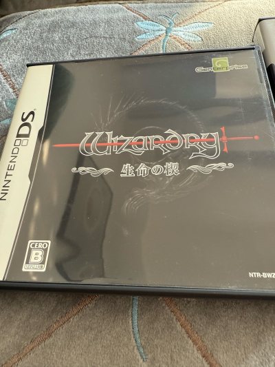 今回又购买了一些中古老游戏，以及两支ds用的手写笔，品相都不差，物流也很快，到手十分满意，感谢平台，一个让买家放心的平台！！！