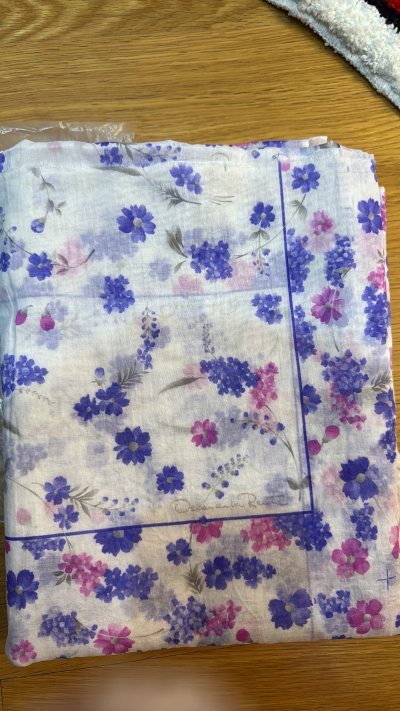 每次买到特别的布料真的巨巨开心的，像是淘宝一样的，捡到了宝一样的心情，希望可以发更多的券买更划算的好看布料