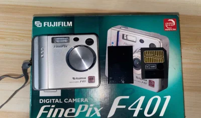 很早就看上了这款fujifilm富士ccd相机，购物过程很顺利愉快，物流给力，不得不说包装真的很好，赞。