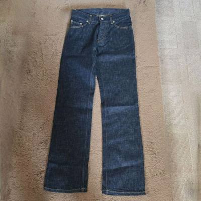 《美国时装样板设计与制作教程》