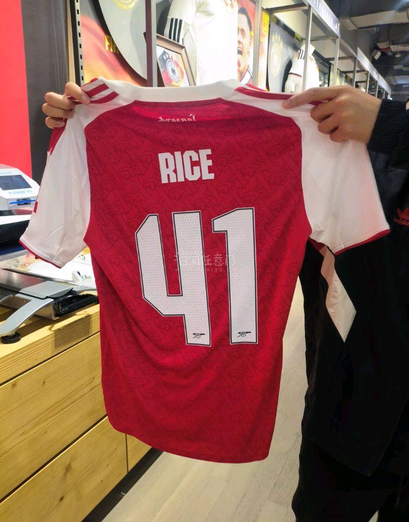 很好，下次还会来买，挖煤姬太方便了，就算不会日语也可以轻松海淘，会推荐给朋友的，审核速度也快，好评好评