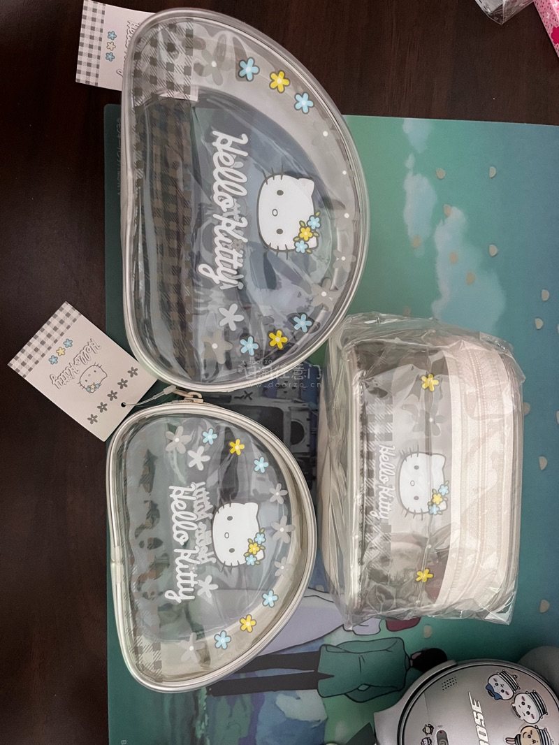 商品质量超赞，物流迅速，包装严实无损。外观精美，实用性强，性价比高，客服态度好，购物体验非常满意！