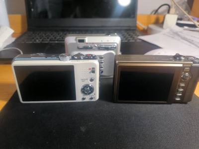 第一次海淘，相机终于到了，相机很新，这个理光r10功能正常，挺不错，价格也比较便宜，雅虎热拍真的很好用，非常赞