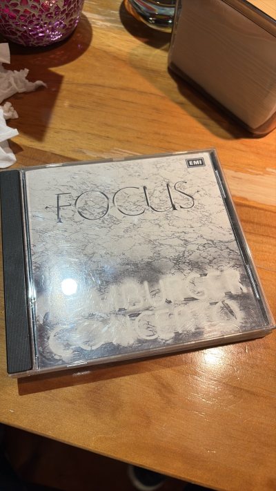 非常好的一次购物体验，所有物品都安全下车。挖煤姬是一个非常好的平台，为大家创造了一个有保障的海淘途径，今后会经常使用的！