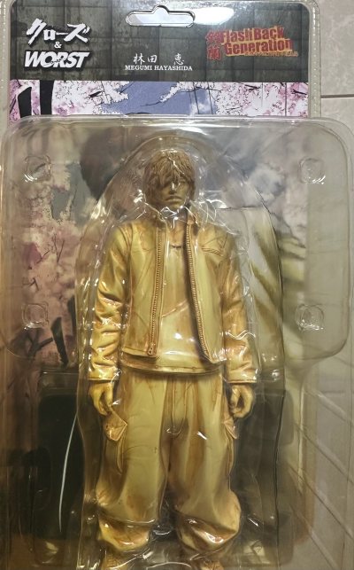 依旧是稀有的象牙配色
感觉这种配色的手办也挺好看的
有一种不一样的感觉
热高还是出了不少配色
想要收集全难度太大了