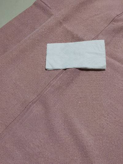 这次从挖煤姬拍了三个正绢和服堆，有几件非常喜欢，但是不想因为不喜欢的衣服浪费邮费，所以找客服进行了分箱，花了500日元，非常棒！这次走的也是海运，差不多30天拿到手！