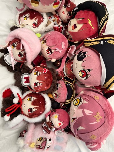 超级可爱的娃娃 物流很快 运费相对来说也十分的便宜 平台打包的很好 很严实让我很快的收到货 很愉快的购物记录