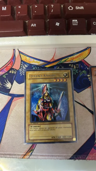 物流速度很迅速，审核的速度稍有些慢，也可能是我的订单太多了，卡牌很喜欢，离集齐又近了一步，合适竹蜻蜓能运输书籍就好了