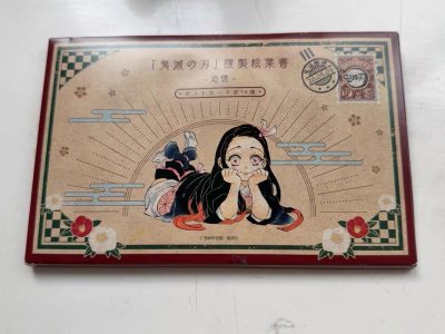 挖煤姬客服很用心地回答问题，收到的明信片和吧唧都是状态很好的，收到了梦情，特别貌美，下次有需要还会找挖煤姬，一个让人信任的平台