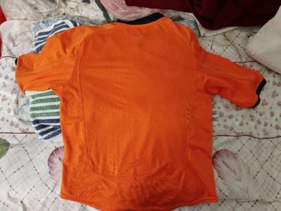 年底了，平台活动好多，各种折扣促销，马上入手了一件橘色短袖T恤，面料很轻，透气性不错，穿去健身很合适，在挖煤姬平台选购的，还有其他很多款式可以选择，服务不错，发货挺快的，打包扎实，满意！