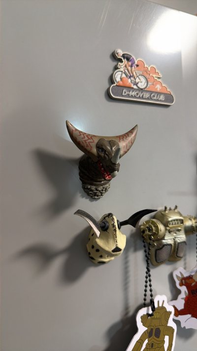 这是一番赏第二弹这个系列的怪兽周边，第一弹我也是团购挖煤姬在煤炉买了一套，第二弹果断继续。这次比较可惜没有完美盒到手，A赏邪神有点压到了盒子，但整体打包还是很走心的，应该是日本物流那边出了点问题。会继续支持