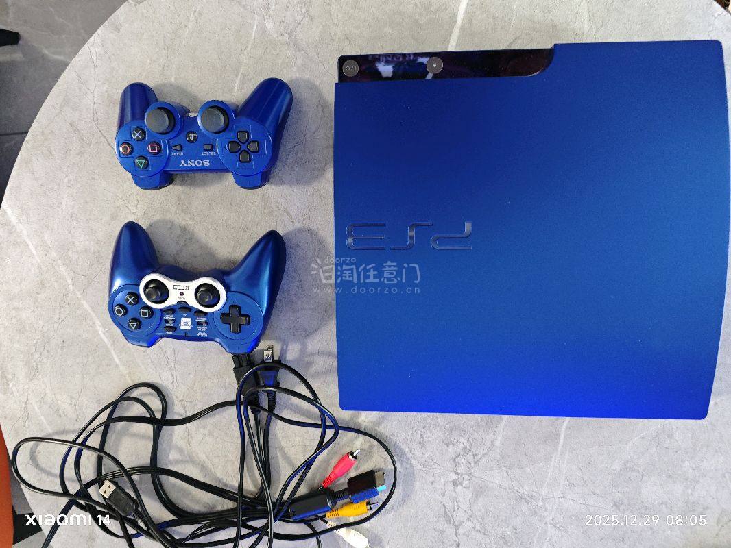 这次购买的两台机子ps3和3ds到货了，包装运输都不错没有问题，机子进系统可以正常运行，品相还行卖家保存的非常好，东西整套很齐全是一次爽快的交易。