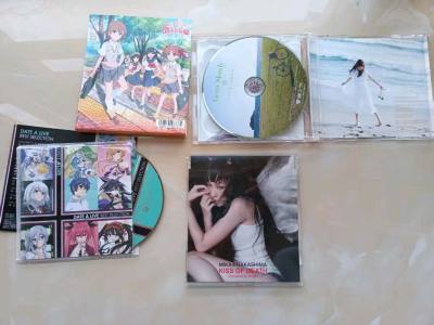 今年靠着挖煤姬实现了二次元CD收藏自由，直接拿下「次元壁破拆专家」的年度称号，真的太惊喜啦！

这次海淘的宝贝里，有《某科学的超电磁炮》《约会大作战》的动漫原声CD，还有中岛美嘉的《KISS OF DEATH》以及內田有纪的音乐专辑，每一张都是心心念念的珍藏款。年底...