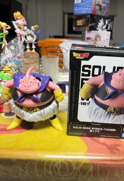 死神的角色都很迷人，技能也很华丽，尤其是斩魂刀的名字，帅气让人影响深刻！今日份的龙珠是我喜欢的两个角色，布欧很不错的，很有分量，做工也好，布罗利很帅，这个果冻头系列真的很不错，哈哈，喜欢！



