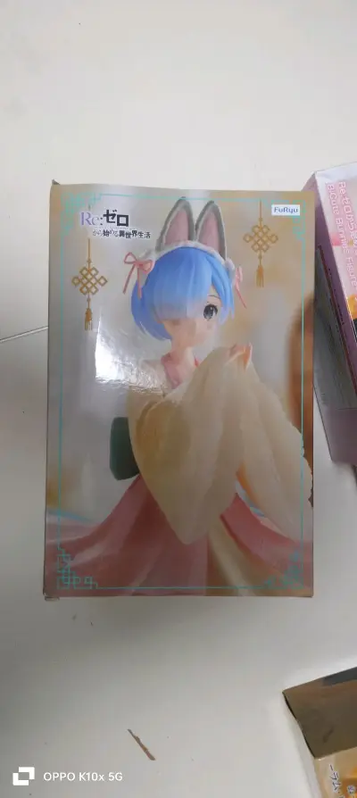 新的一年又收到新的手办，八角尖尖外包装内包装都很好，还是很安全到家了，点赞点赞，图片都是真实测评，谢谢


