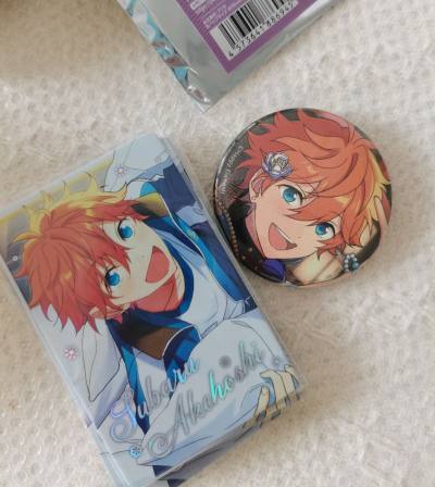 收到了挖煤姬的包裹，是喜欢的角色的周边。这次在挖煤姬上捡漏了偶像梦幻祭周边和镜音立牌，打包给力，到手完好无损，性价比很高。捡漏真是开心！挖煤姬真的是一款非常好用的海淘软件，经常会有各种不同的优惠券，每隔几天都会发放一批新的优惠券。而且操作简单易上手，还有积分抵扣国际...