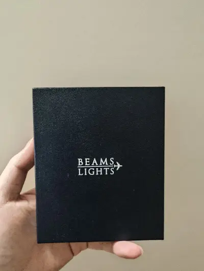 钱包用了好多年，刚好刷到煤炉上有合适的商品在打折，立马就下单了。等了快一个月以后东西到手，包装完好，钱包全新，质感也很好，很满意，好评！


