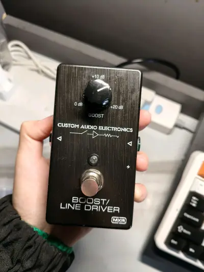 挖煤姬下单快，优惠力度高，这次选用可追踪小型航空，包装很好，东西完好无损，用了很长一段时间还是挖煤姬好用


