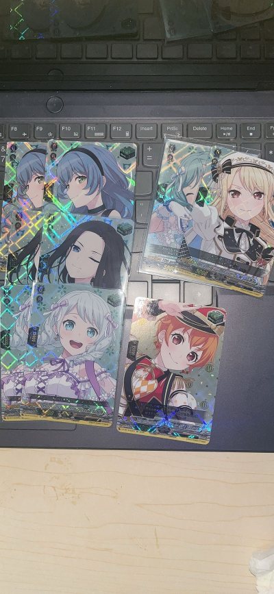 东西完好无损，也没有少东西的情况，这次发货要迅速很多，下单三天内就开始发货了，里面的卡也很完好无损很不错，价格也很适合