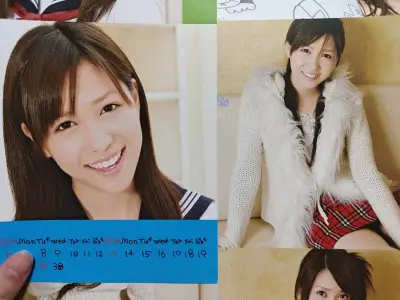 前几天签收了小河西在2008年节目中的签名日历，完好无损，签名字迹也清晰可见，打开日历内部印刷清晰，没有随着时间而变得成色不好，反正成色非常好，很幸运很开心的一次购物体验！

