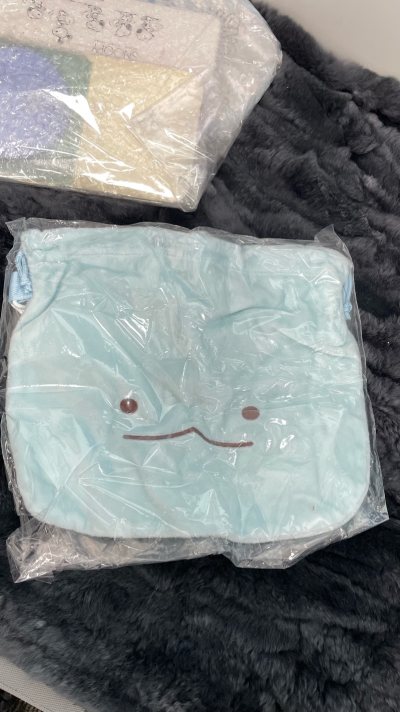 这批是小航空，基本是易碎杯垫，但是物流包装都做得很好，到手没有一点碎裂，加固效果很强，下次易碎品就放心了！