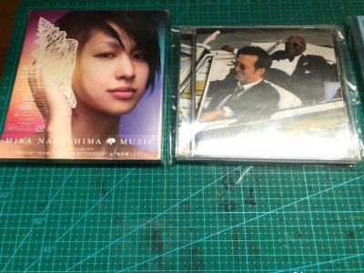   第六次通过挖煤姬app海淘，cd全部完好无损，包装给力！这次用抵用券抵掉一半的运费，最终每张只要不到10块钱运费，太香了吧，比国内运费还便宜。挖煤姬一直是海淘首选啊，微信支付宝就能用，不用其他海淘那些繁冗的步骤、跟国内淘宝完全没差啊，希望这么良心的app一直存在...