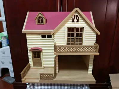 卖家打包的非常好，连家具都单独打包了，包了很多塑料膜和泡泡纸，很不错。即使箱子外面有破损，里面也没有什么问题。很好。