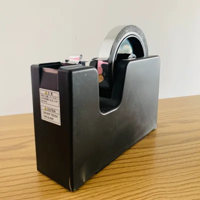 风很大的自动回折胶带座终于到啦，走的海运，结果20多天就到家了，实物很好看，用起来也很不错，推荐购买。