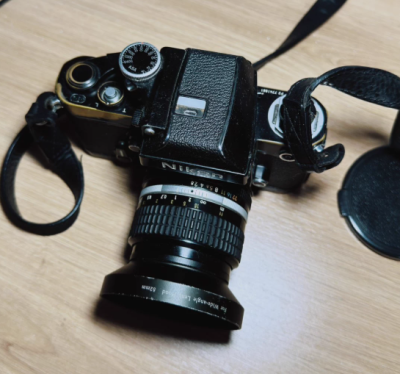 快门：开合正常，丝滑不卡顿 ，准确无误
过片：过片 上卷 回卷 都没有问题，丝滑过片手感爆棚
快门连：干净 整洁 无损伤
定时自拍：运转有力不卡顿
反光板：回弹有力 反光板预生正常
测光：机身测光电路正常，根据测试 略微欠爆1.5档
