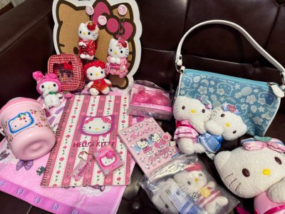 我爱在挖煤姬淘猫猫！漂亮的玩偶，漂亮的本子，可爱的水杯，真的太好看啦，在挖煤姬总是能遇到好价真是运气爆棚了呢！一定会持续使用哒！