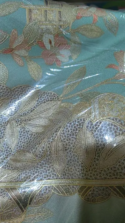 收到超美丽的通~平和屋一如既往地靠谱~物流很快很稳妥~按价缴税非常顺利通关~?非常非常满意的海淘~继续继续~