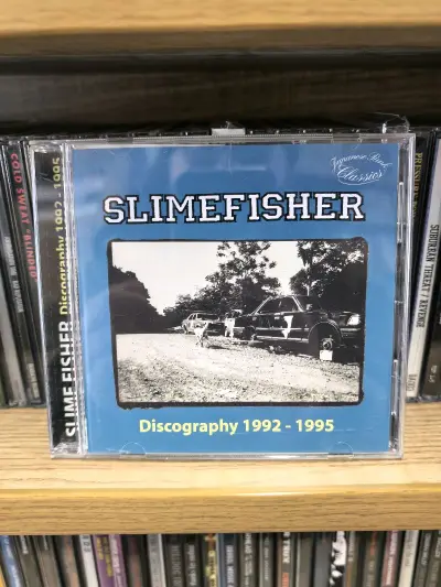 今年才知道Hi-standard原来真的有过四人编制 主唱脱退后另组硬核乐队Sliefisher 本以为形式大于内容 一听才知道是非常好的硬核佳作 这次还买到了啦Leiwan的专辑 有最喜欢的偶像扑灭运动 Judge也是值得推荐的Youthcrew乐队 原来以为是新...