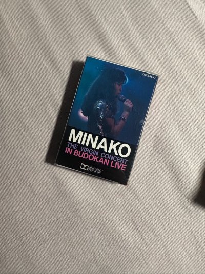 又运回来一箱，感觉淘不完的好物。蹲了好久蹲到了，还是好价，我爱挖煤姬，客服也回复的很有用，物流选的空运，到货完好无损，挖煤姬操作简单，好用爱用