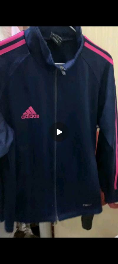 1. 线上下单超便捷，物流飞快隔天到，包装严实无破损，商品和描述分毫不差，客服耐心又贴心，这次网购太舒心！
2. 刷到心仪宝贝果断下单，快递小哥送货上门超及时，拆开包装惊喜满满，质量好到超出预期，网购幸福感拉满！
3. 挑好物、比价、下单一气呵成，物流全程可追踪，到...