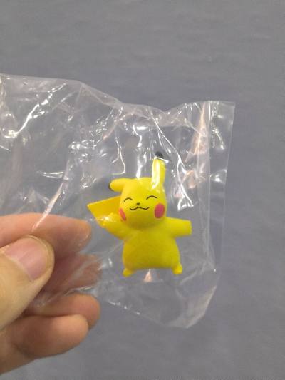 很大一盒很有分量感。挖煤姬会设置很多的积分优惠券真的很划算，入库前付费拍照非常清楚，快递包装很好有很多包材保护，海运二十几天就能到手。