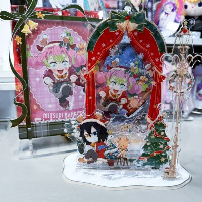 这次切的是蛇恋圣诞立牌和餐卡
还有蛇恋亚克力砖
收到手状态特别好
虽然过去圣诞几天了
但还是第一时间装进了为他们准备的谷美里
感觉圣诞氛围一下就上来了
小情侣99～