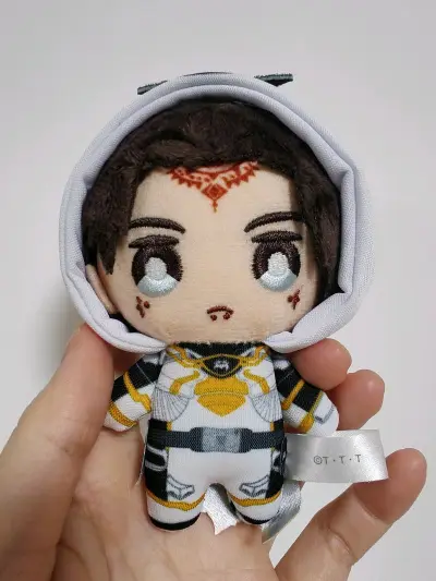 这次选的线路是EMS，刚好遇到澳门邮政总局放假，多等了一周，速度还是很快的，用的是小箱子，东西刚好放入，保护的也不错，我的杰拉米努努太可爱了（｡ò ∀ ó｡）