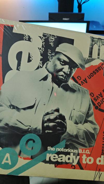 这次在挖煤姬淘了几张黑胶不到一个月就拿到了时效可以包装的很好东西也没有损坏希望挖煤姬新年会有更多活动让大家都能淘到喜欢的好物会继续使用挖煤姬